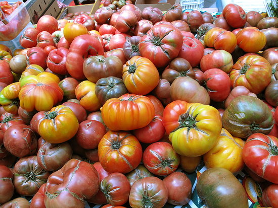 Heirloom_tomatoes